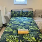 Modern 1 Bedroom Flat Close To Vauxhall