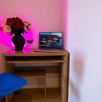 Beautiful And Spacious 2-Bed Apartment In London