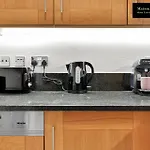 Weekly Or Monthly Stays, London, Chelsea - Sleeps 8- 3Bedroom Serviced Apartment By Maison Christo Property