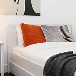 Bright & Cozy 1 Bdr Apt Wcharming Private Terrace
