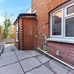 Amazing 2 Bedroom Flat In London