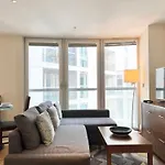 Vip Serviced Apartments London Perfect Location Business & Leisure