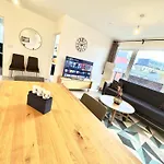 3Bedroom, 2Bathroom, Balcony,Luxury Flat Westfield