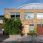 The Luxury Inn