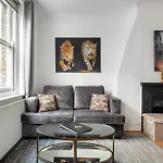 Gorgeous One Bed Aircon Apt In The Heart Of Central London