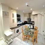 Fulham Suites