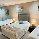 Fulham Suites