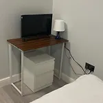 Guest & Rest 15
