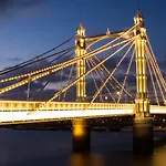 Pass The Keys London Eye Views Apartment