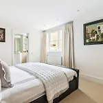Maisonette Hyde Park