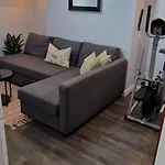 One Bedroom Flat In Finchley Road