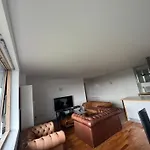 2 Bed 2 Bath Luxury Apartment In Central London