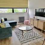 Thames Bankside River View City Apartment