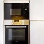 The Wentworth Apartment - Sleeps 4