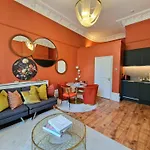 Beautiful Victorian Home In Hyde Park By Tube Stations - No Stairs