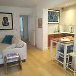 Superior 5* Kensington, London Flat + Free Wi-Fi