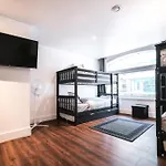Spacious Apartment In Piccadilly Sleep 6 Vrb