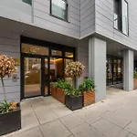 1 Bedroom Close To Tower Hill