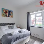 1 Bedroom Arch-View Apartment 2 By Icon Living Properties Short Lets & Serviced Accommodation With Free Parking