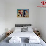 1 Bedroom Arch-View Apartment 2 By Icon Living Properties Short Lets & Serviced Accommodation With Free Parking