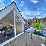 Soho Penthouse By Concept Apartments