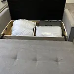 2 Bedroom Flat In London