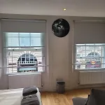 3 Bedroom Apartment In Central London Sleep 10 Hy2