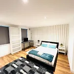 Gorgeous One Bed Room Flat In Central London