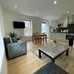 Battersea Central Flat For 4 15 Mins To London Eye/Power Station Bs4