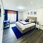 Private Marylebone Apartment - Sleeps 6