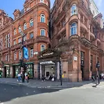 Piccadilly Living 1 Bedroom Flat In London Vr11