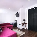 Flat In Piccadilly Central Sleep 4 Vre