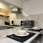 Central Entire Studio Apartment