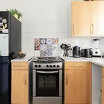 Private Bedroom In London Euston