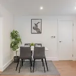 The Perfect Stay London, Home With 2 Bedrooms 1 Bath - Battersea, Vauxhall And Nine Elms