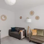 Camden 2Bd Flat At Rousden Street