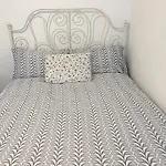 Centrally Located Comfortable Room In London