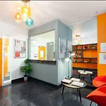Private Room In Rental Unit