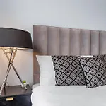 Stunning 1 Bedroom In Westminster With Ac Sleeps 4