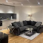 Bank/Monument Apartment