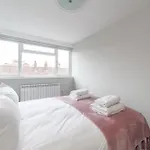 Excellent 3-Bed Flat In Elephant & Castle