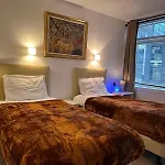 Marble Arch Property
