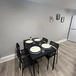 Super Central 2 Bed Flat