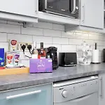 Waterside 4 Bed Apartment