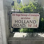 Holland Inn Hotel