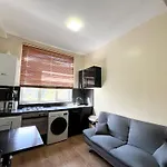 Comfy Apartments - Finchley Road