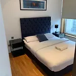 High Apartment In St James Piccadilly Cov10