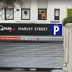 Luxury London 3 Bedroom Duplex With Pool Table - 4Hs