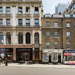 Piccadilly Circus-West End Central London Studio Apartment