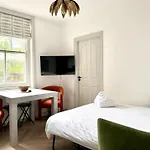 Cozy And Bright One Bed In Marylebone